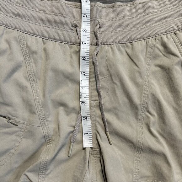 The North Face Shorts Medium Lightweight Outdoors Stretch Chino Pockets Tan - Picture 5 of 10